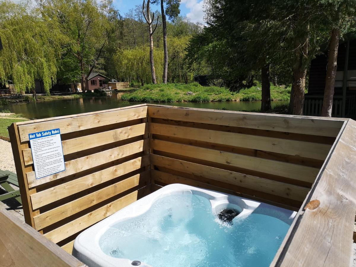 Otter 1 Huntersmoon-Warminster-Longleat-Wiltshire 빌라 외부 사진